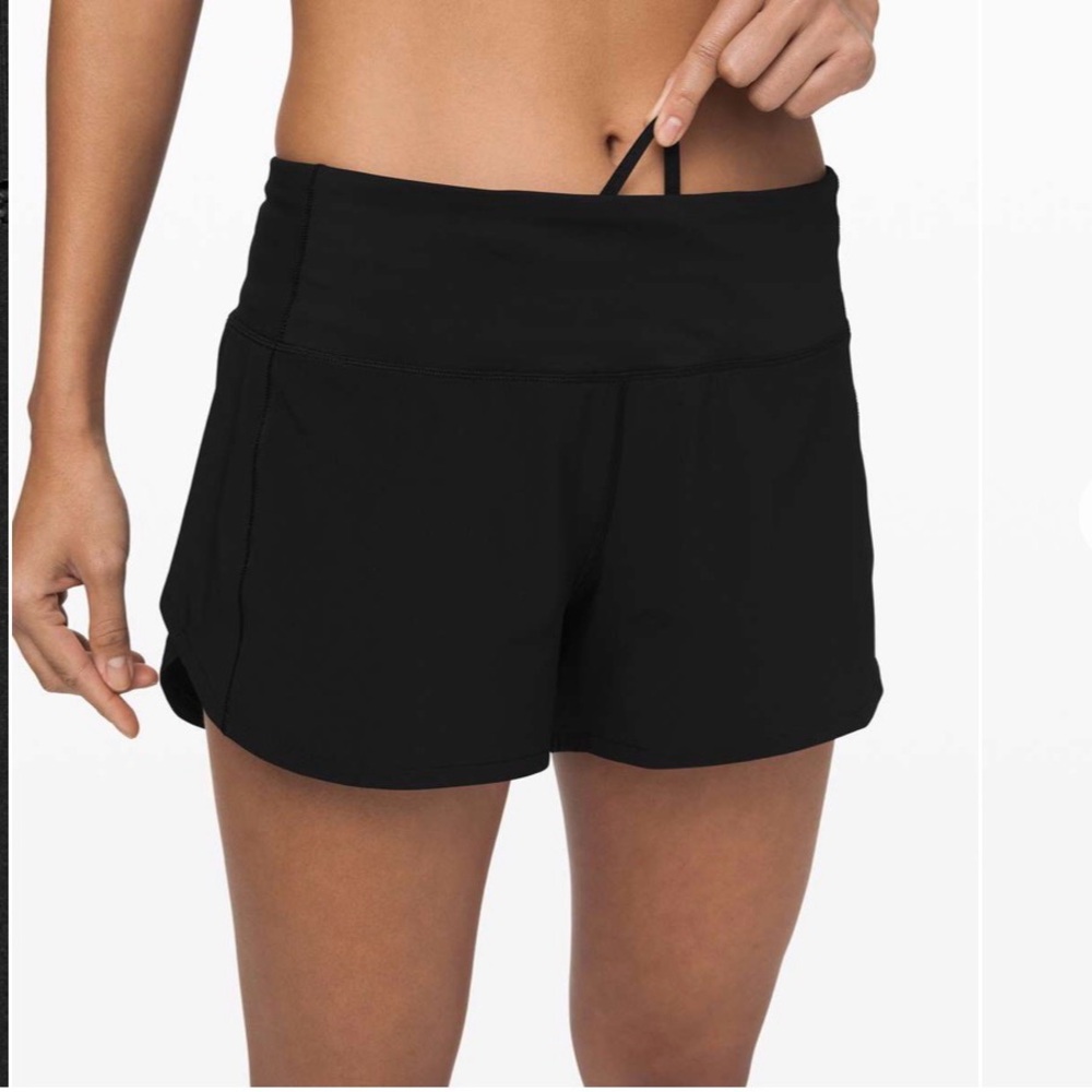 Lululemon Speed Up Mid-Rise Short 4" in Black Size 14